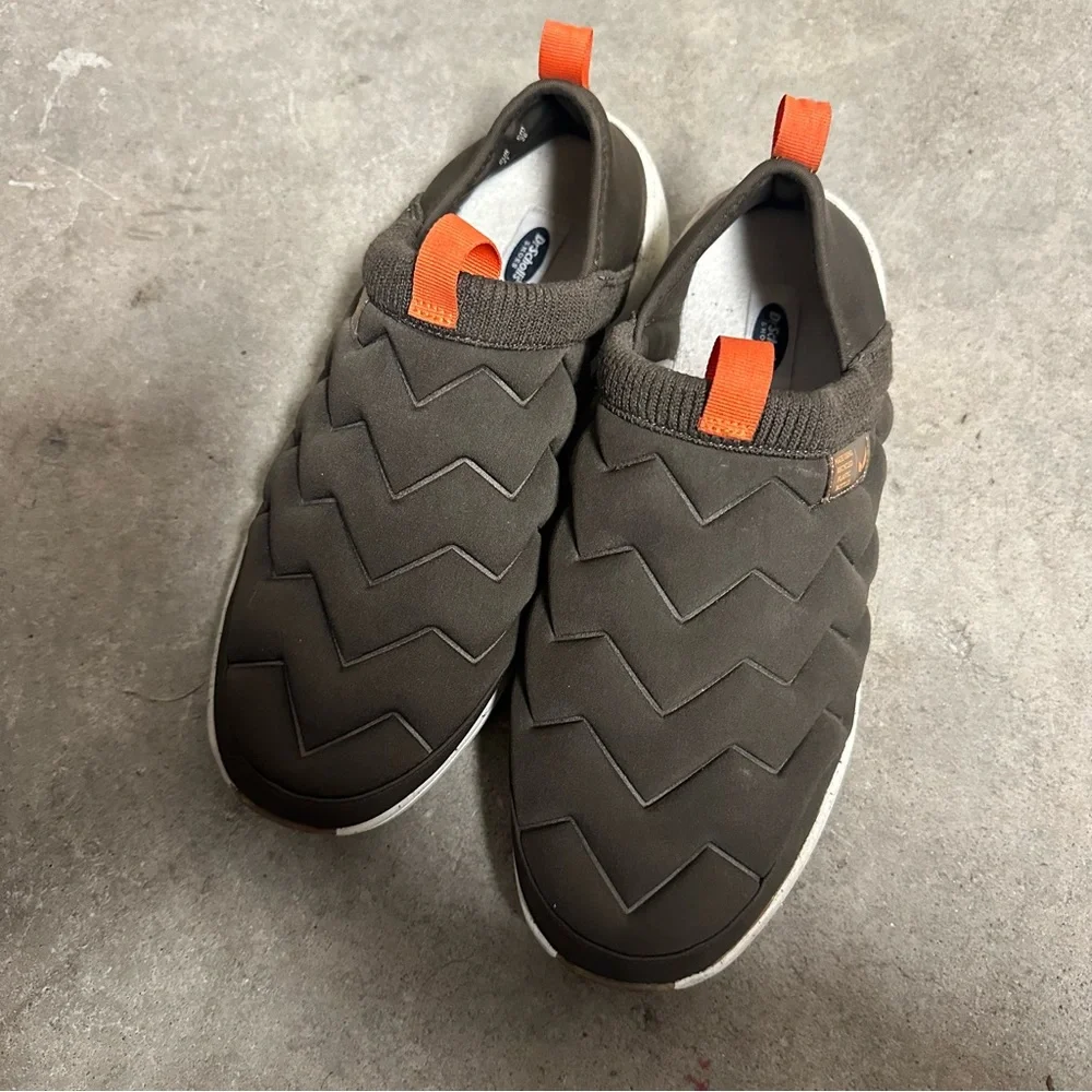 DR SCHOLL’s green slip on out and about sneaker men’s 8 - Picture 2 of 9